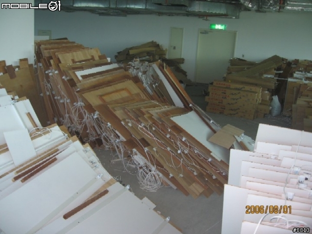101大樓的BRAVIA by SONY的下落....