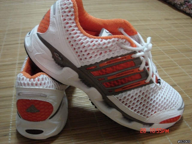【分享】愛迪達adidas 06 climacool 慢跑鞋