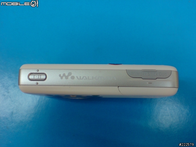 [分享]W810i雪白版