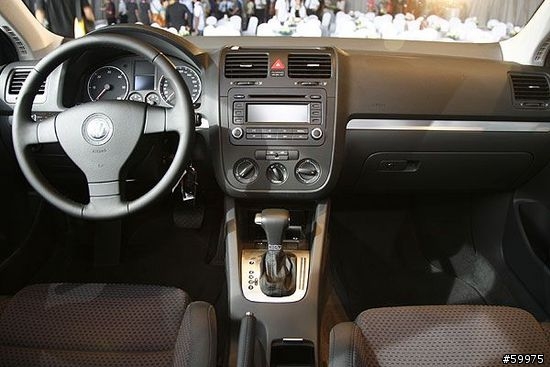 [試車]想買福斯 JETTA2.0TDI,請幫忙提供意見!