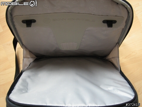 [分享] Tech Air 5702 Backpack 筆記型電腦背包