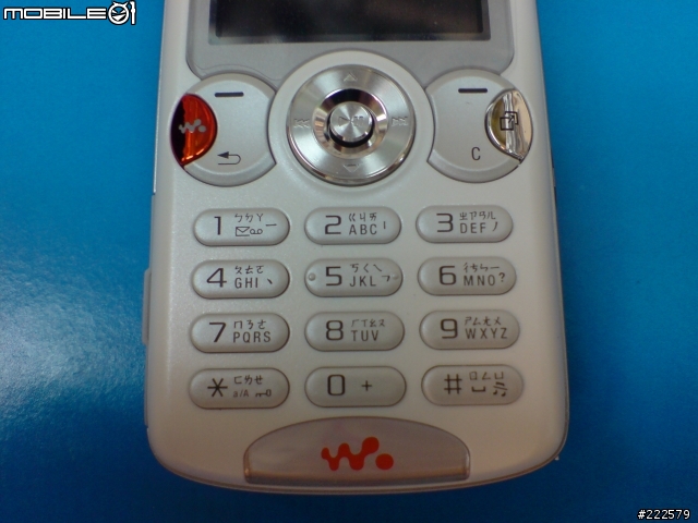 [分享]W810i雪白版