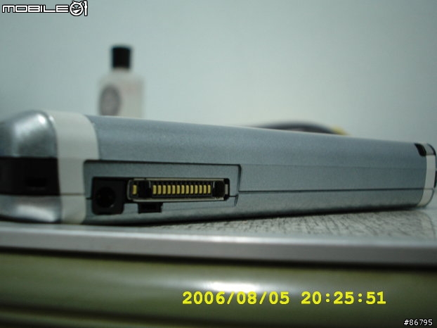 [分享] NOKIA 個人覺得滿特別的一台手機