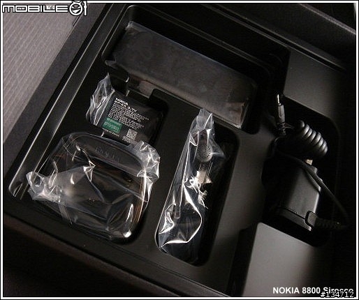 [分享]NOKIA 8800 Sirocco 寫真照
