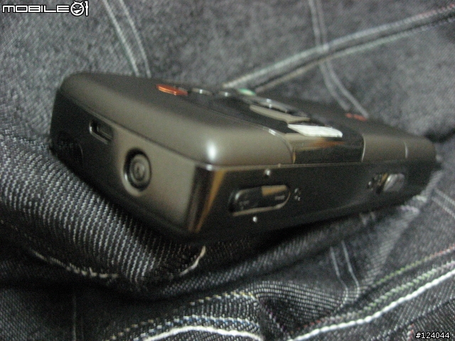 罪愛 W810i 〈寫真集〉