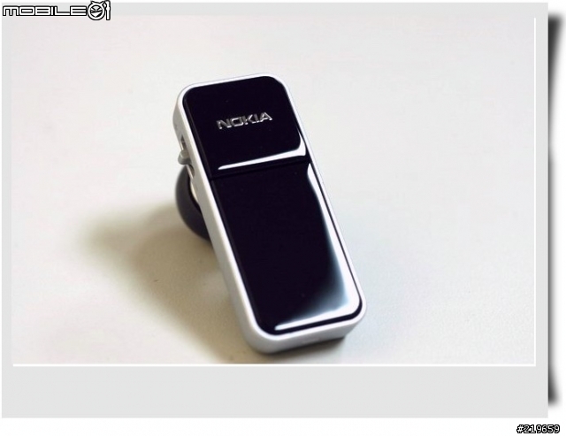 [分享] Nokia BH-700藍芽耳機實照（圖多）
