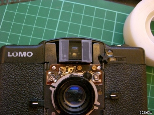 [分享] 想讓愛機 LOMO LCA 變身為半格機嗎？請看改裝教學