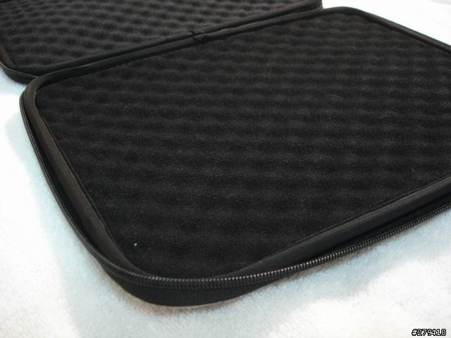 [分享]新買的ELECOM 超衝擊吸收 Z3 筆電專用內袋(10.6~11.1吋寬螢幕)