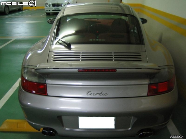 傳說中的帝寶停車場