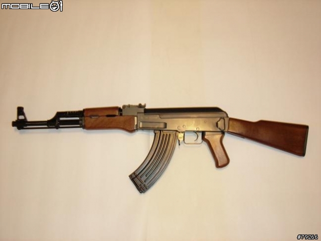 [分享]中國製 AK47 電動槍 A.E.G.