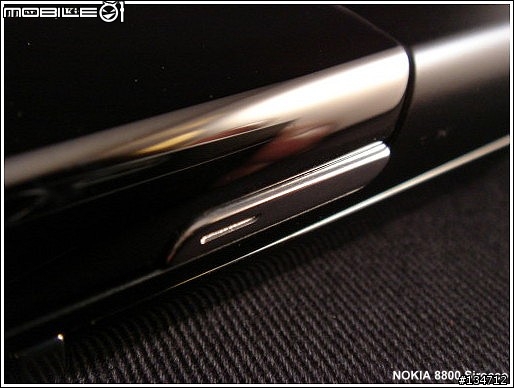 [分享]NOKIA 8800 Sirocco 寫真照