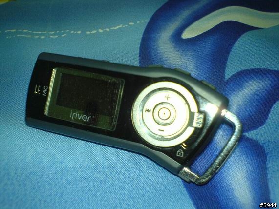 敗入I-Audio I5和iRiver T10的心得報告