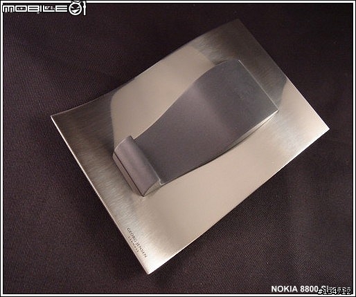 [分享]NOKIA 8800 Sirocco 寫真照