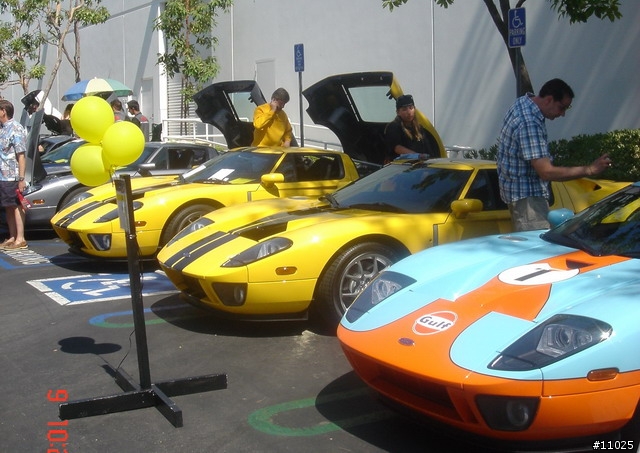 SALEEN 在美國的car show!!