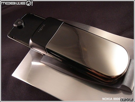 [分享]NOKIA 8800 Sirocco 寫真照