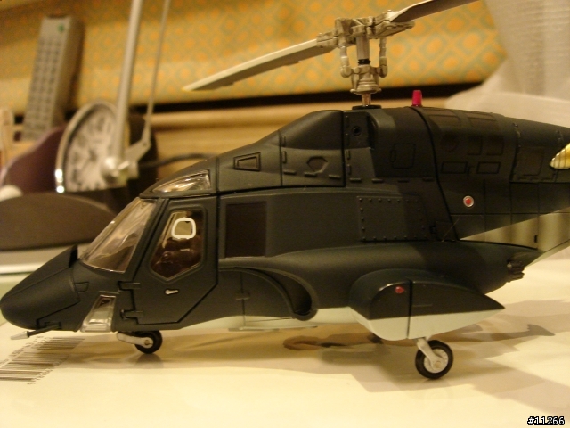 1:48 新世紀合金 Airwolf 飛狼模型 ------小時候的回憶