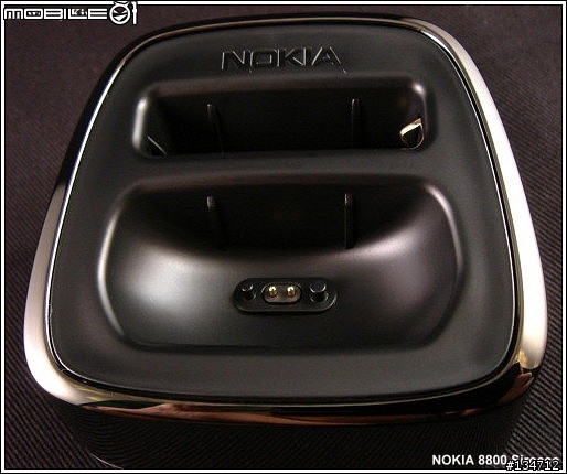 [分享]NOKIA 8800 Sirocco 寫真照