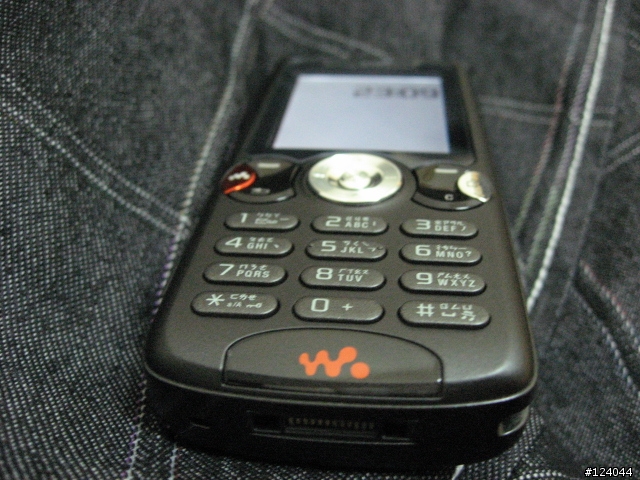 罪愛 W810i 〈寫真集〉