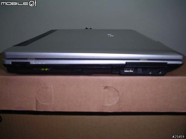[分享]華碩Core2新機 A8Js 入手拆箱報告