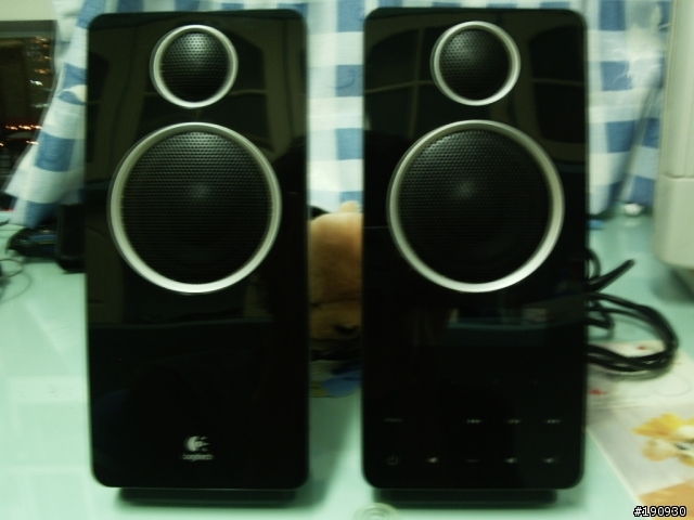 [分享]Logitech Z-10 互動2.0喇叭組