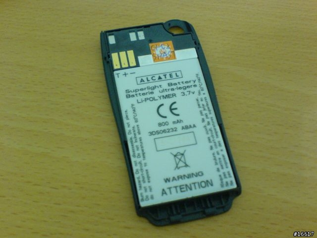 [炒冷飯] 極簡風格 魅力獨特 - Alcatel OT 500 {第二章-手機外觀}