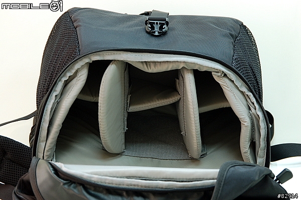 [入手&分享] 我的外拍包 = Lowepro Rover AW II =
