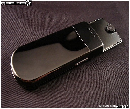 [分享]NOKIA 8800 Sirocco 寫真照