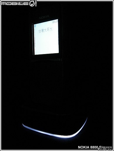 [分享]NOKIA 8800 Sirocco 寫真照