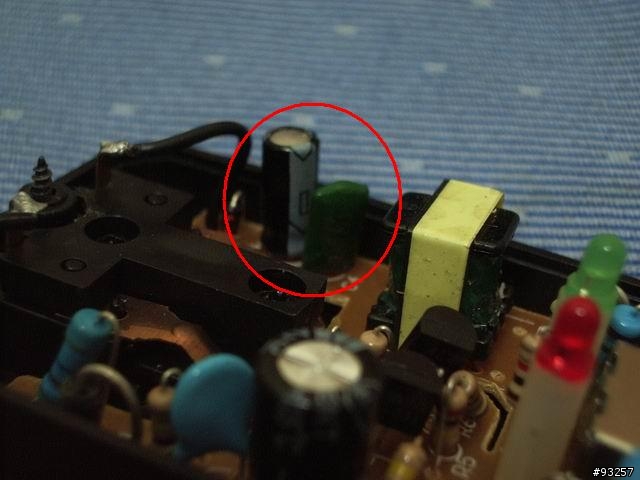 MP3 player充電器壞掉,請電子高手釋疑?
