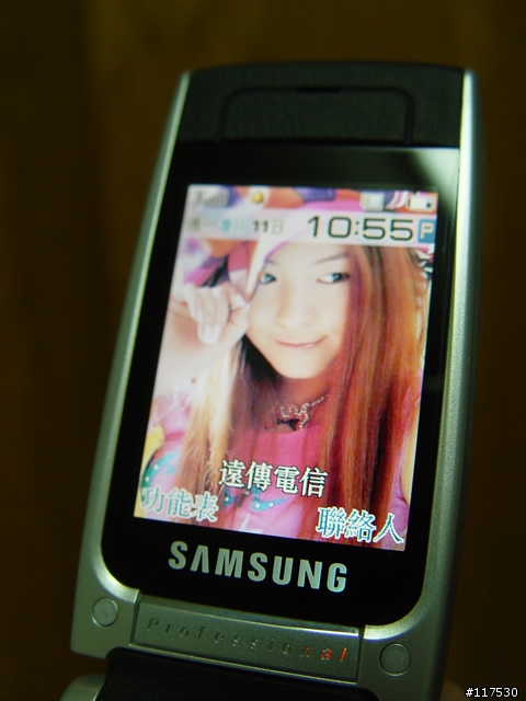 320萬極致工藝 SAMSUNG SGH-P858 (9/1４新增暗處照片)