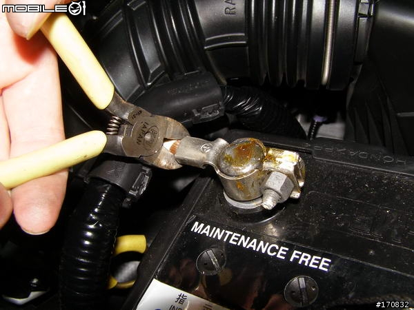 [教學]汽車電瓶樁子頭更換