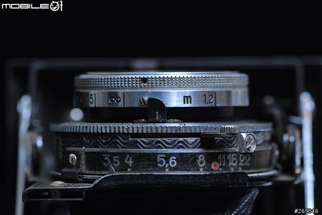 [Mobile01尋親記]  Zeiss Ikon 家族的巧遇