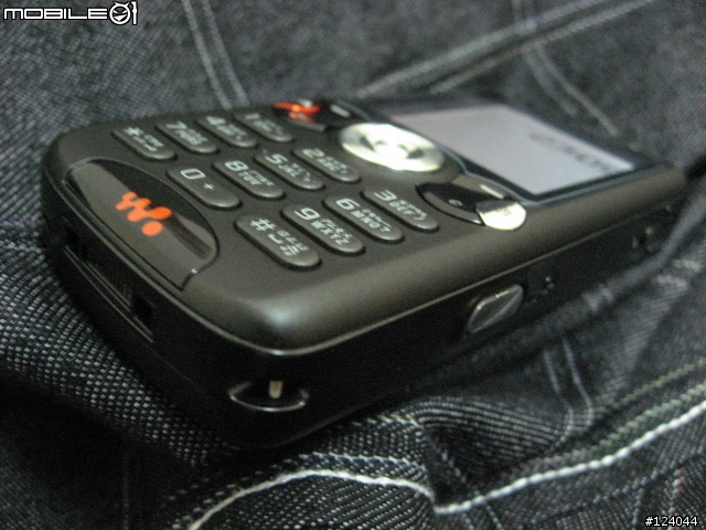 罪愛 W810i 〈寫真集〉