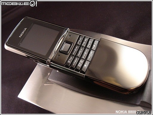 [分享]NOKIA 8800 Sirocco 寫真照
