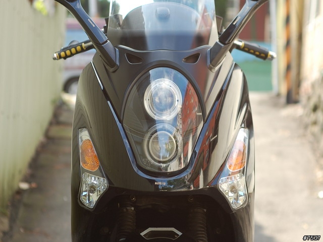 (品味分享1)SYM RV250 獨特風格改裝...新增花蓮行之機車導航篇...