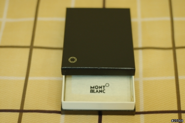 [分享]低調內斂的六芒星 - MONT BLANC MEISTERSTÜCK WALLET 6CC 六卡短夾