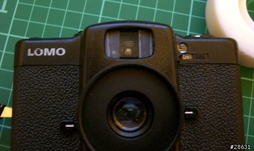[分享] 想讓愛機 LOMO LCA 變身為半格機嗎？請看改裝教學