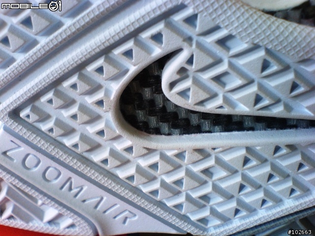 NIKE KOBE I 籃球鞋