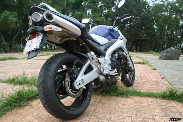 (分享)熱血老爹之新座駕..SUZUKI GSR600