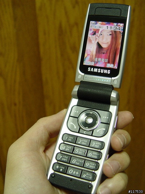 320萬極致工藝 SAMSUNG SGH-P858 (9/1４新增暗處照片)