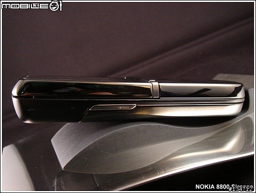 [分享]NOKIA 8800 Sirocco 寫真照