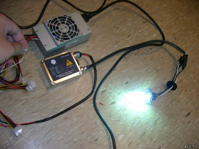 HID+LCD+OHP=安靜無聲的150吋電視