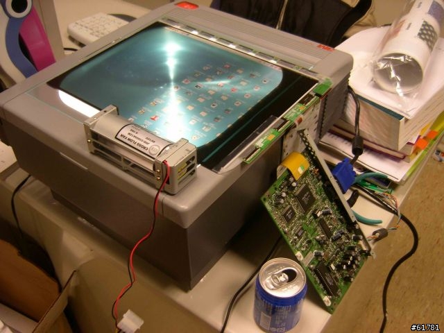 HID+LCD+OHP=安靜無聲的150吋電視