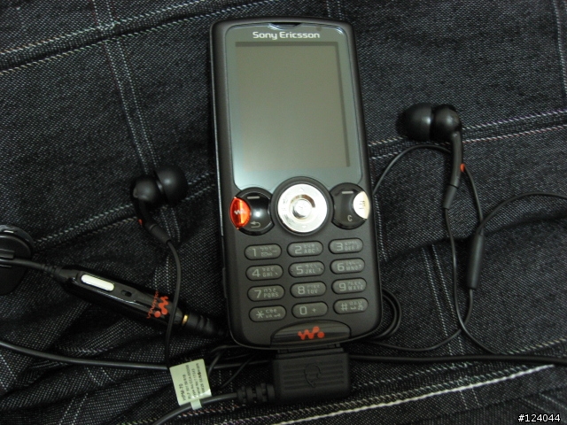 罪愛 W810i 〈寫真集〉