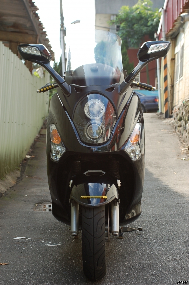 (品味分享1)SYM RV250 獨特風格改裝...新增花蓮行之機車導航篇...