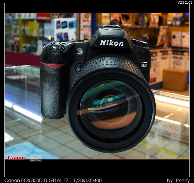 [分享]搶先分享~還是熱的Nikon D80 kit寫真照!!