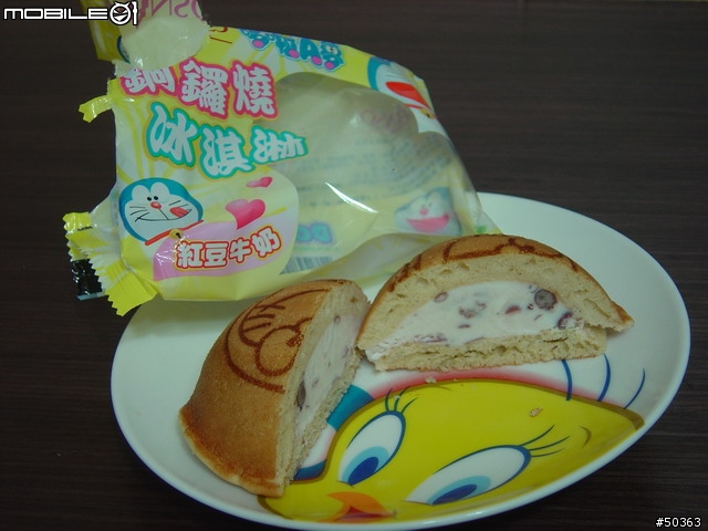 [分享]今年的中秋給他非常多啦a夢----雪餅分享