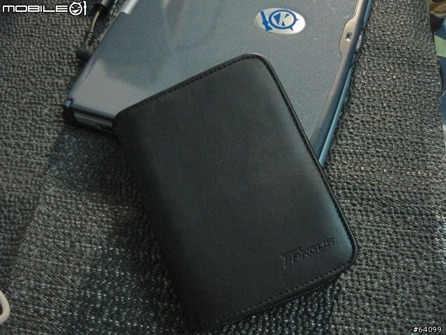 [小品分享] Acer C1xx系列適用的電池(放置)隨行包.