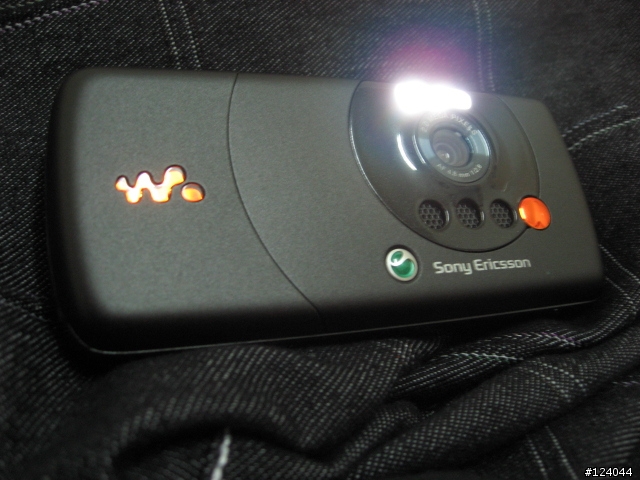罪愛 W810i 〈寫真集〉