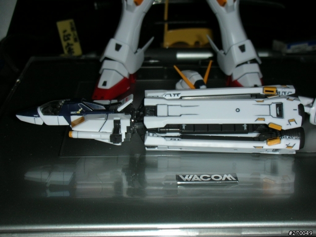 萬代最新MG作品GUNDAM X1(骨十字X-1)新增!披風&核心戰機
